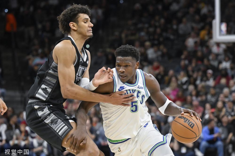 承担了极大 承担了极大