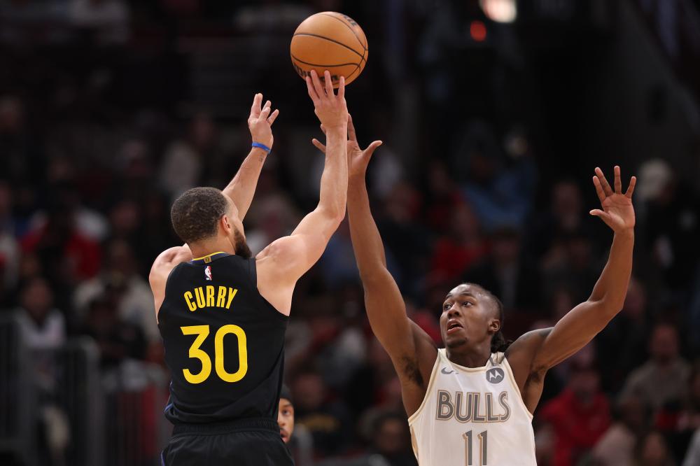 转会市场的 转会市场的