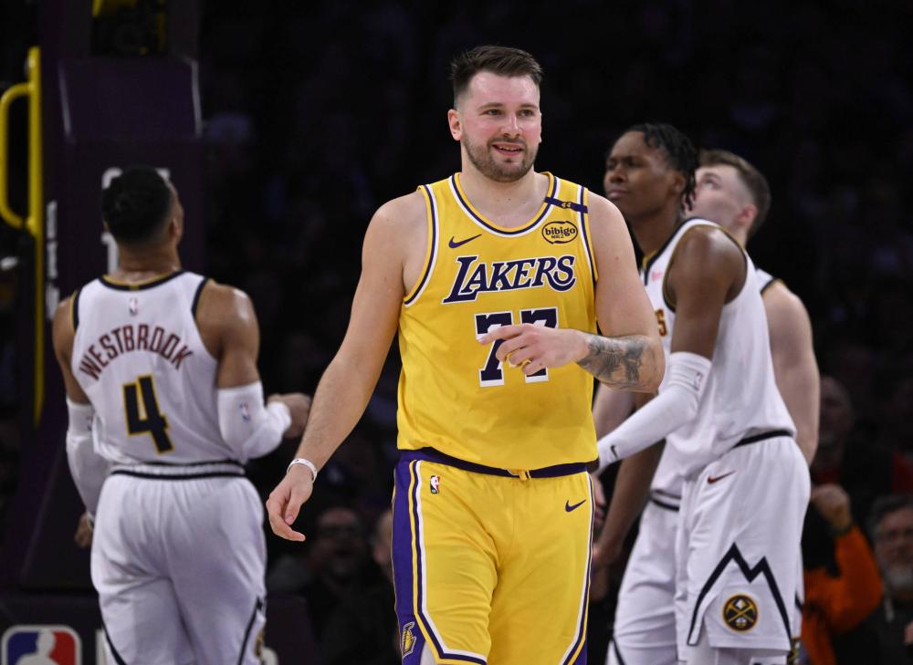 并称赞了年 并称赞了年